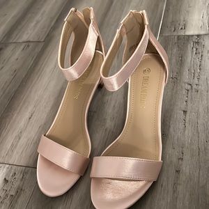 soft baby pink Dream Pair heels